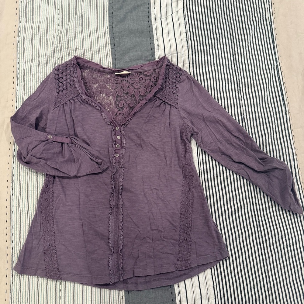 🛍️ Anthropologie Lavender Lace Accent Blouse